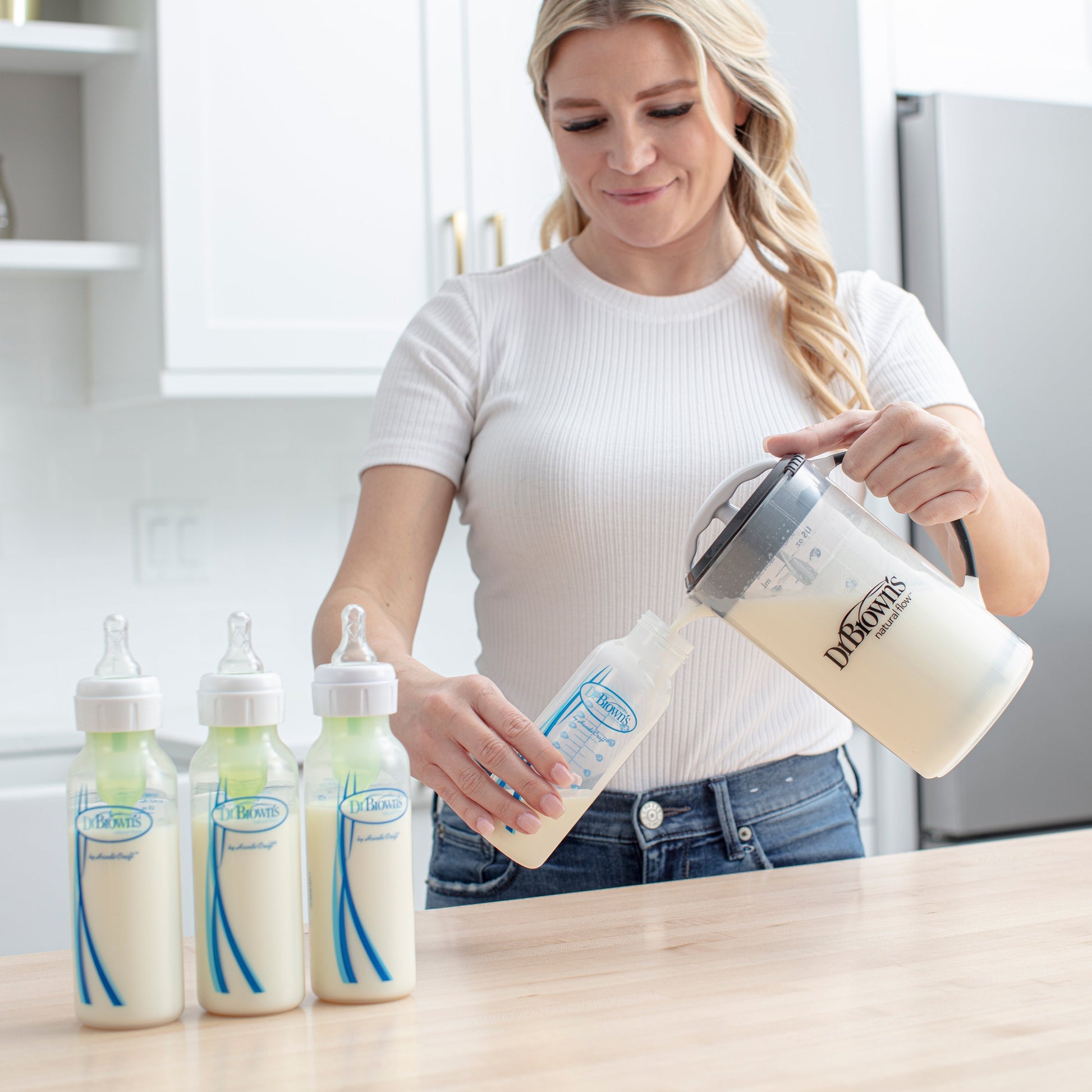 Dr. Brown's® Formula Mixing Pitcher